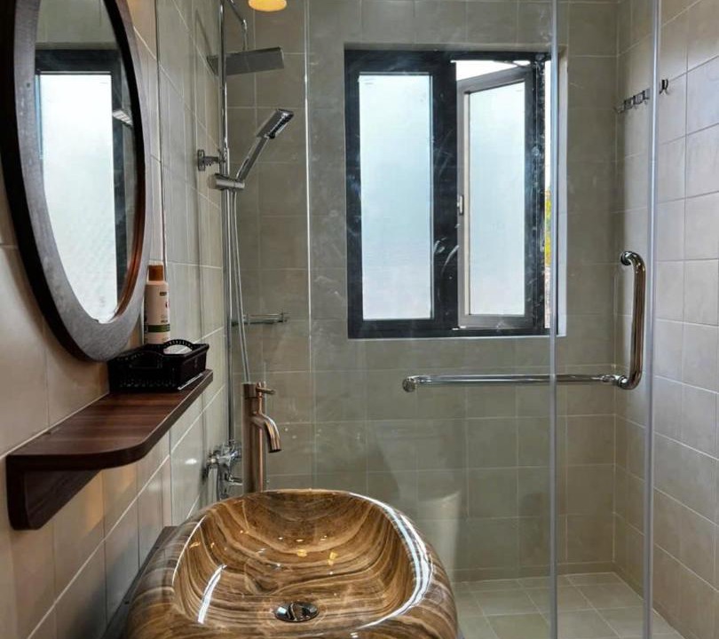 Photo of Bathroom in Old Quarter