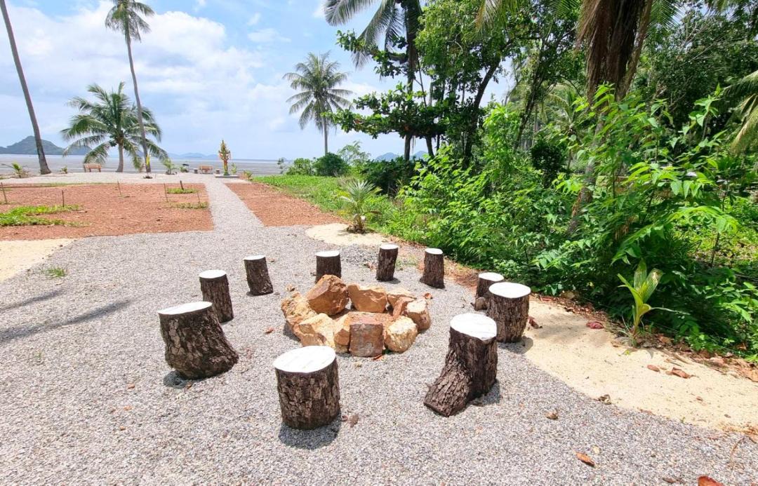 Photo of Outdoor in Sawi