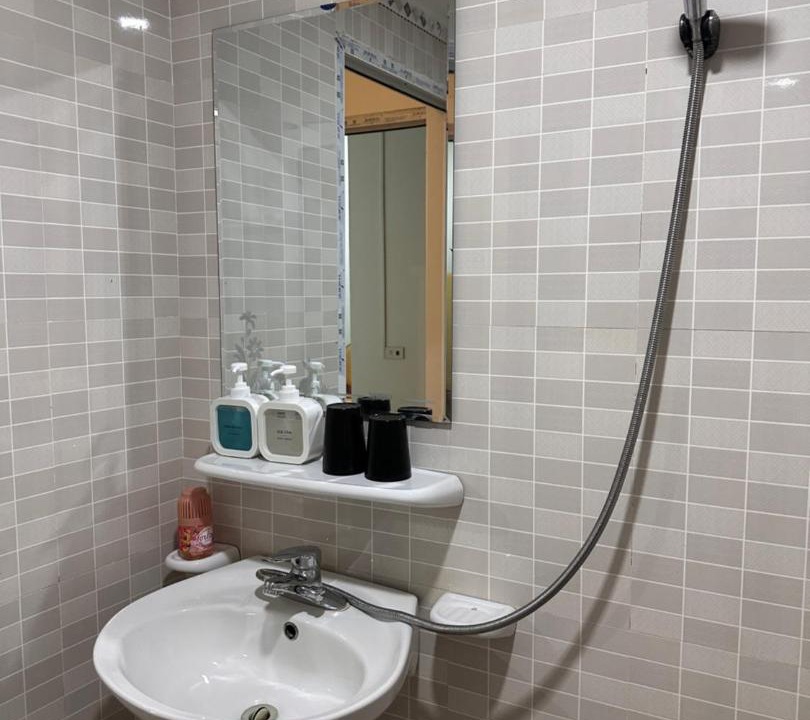 Photo of Bathroom in Co To