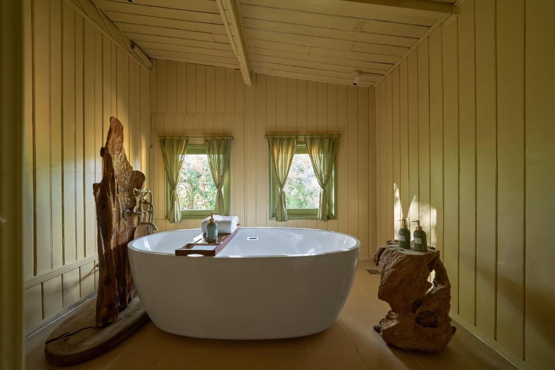 Photo of Bathroom in Lac Duong