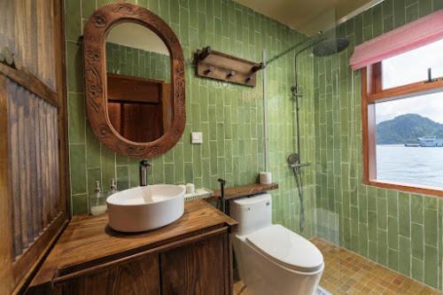 Photo of Bathroom in Cat Hai