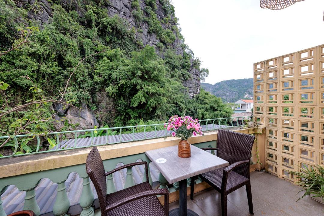 Photo of Others in Hoa Lu