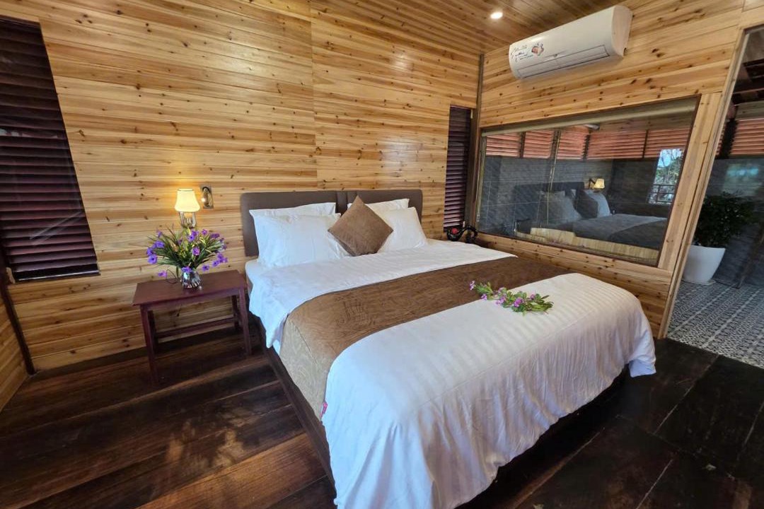 Photo of Bedroom in Ha Long