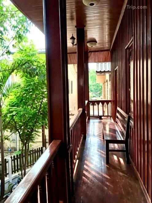 Photo of Patio Balcony in Louangphabang
