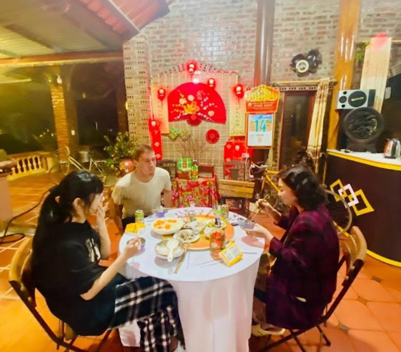 Photo of Others in Thai Hoa