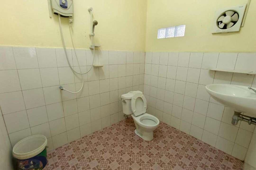 Photo of Bathroom in Louangphabang