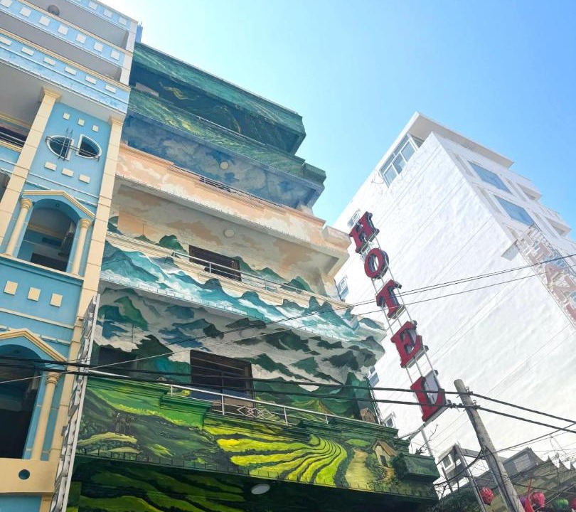 Photo of Others in Thang Tam
