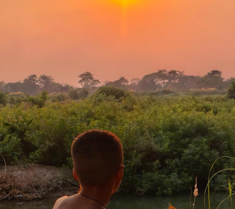 Photo of Human In Picture in Don Det