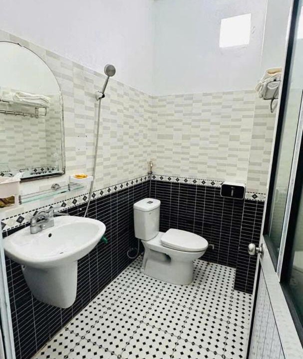 Photo of Bathroom in Co To