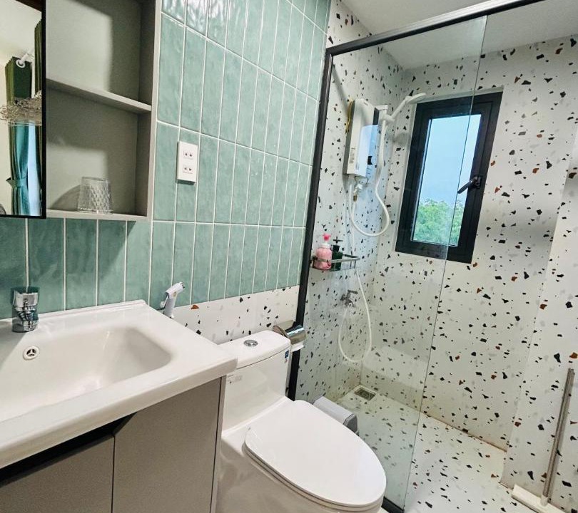 Photo of Bathroom in Ong Lang