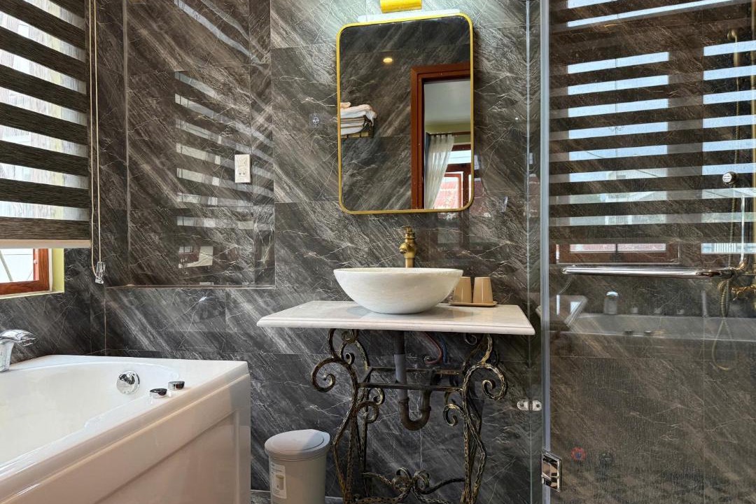 Photo of Bathroom in Da Lat