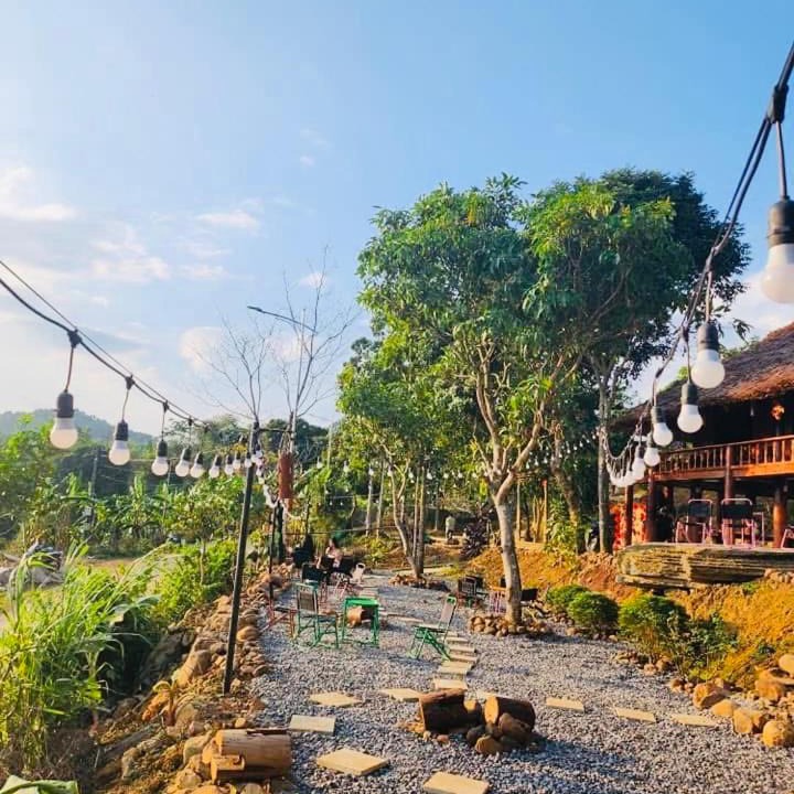 Photo of Others in Cao Phong