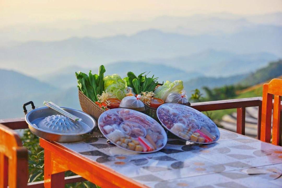 Photo of Others in Samoeng Tai