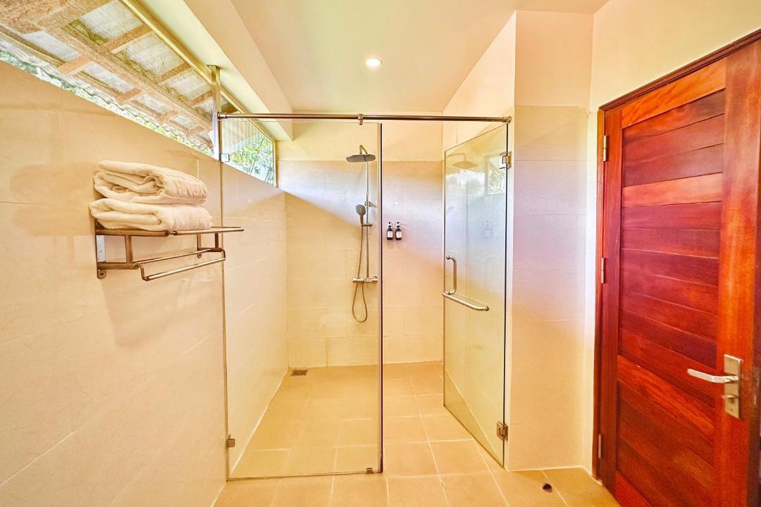 Photo of Bathroom in Ba Keo