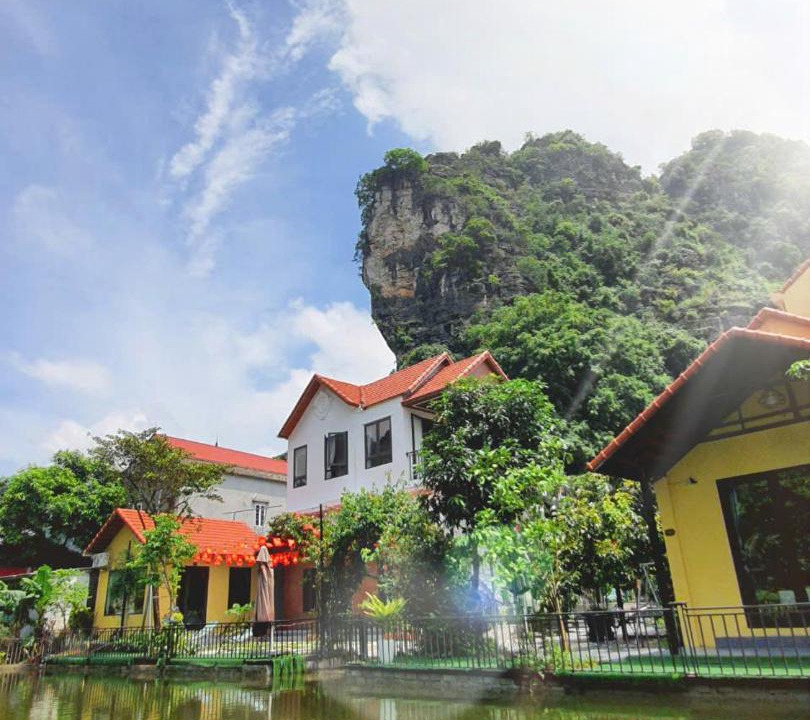 Photo of Others in Hoa Lu