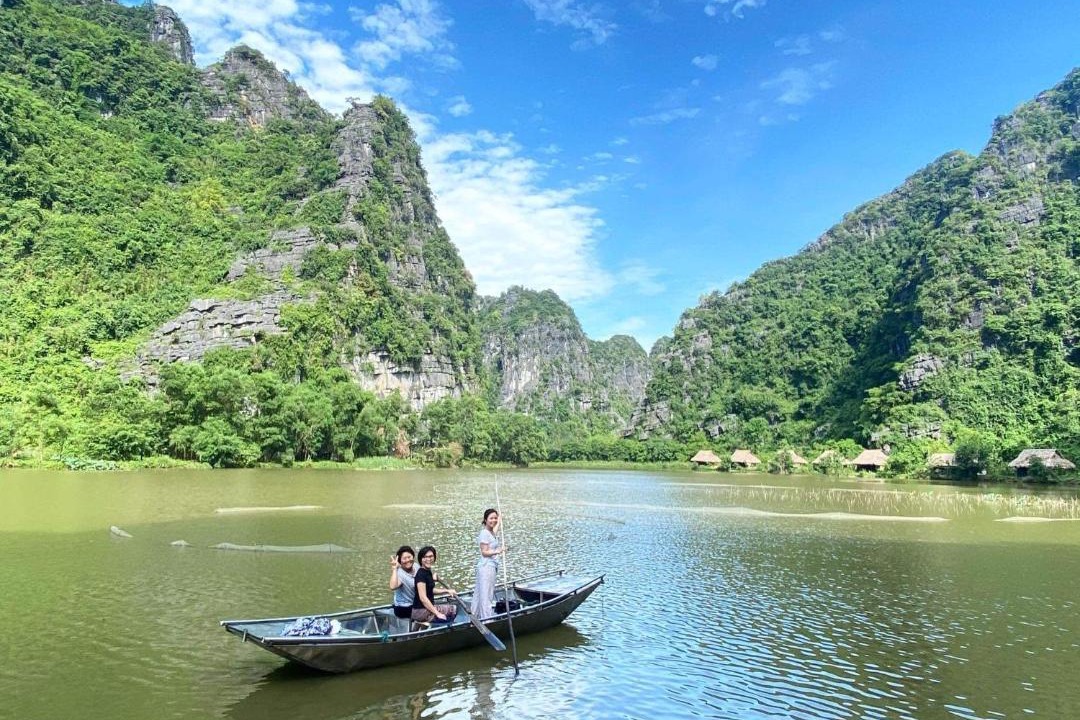 Photo of Others in Hoa Lu