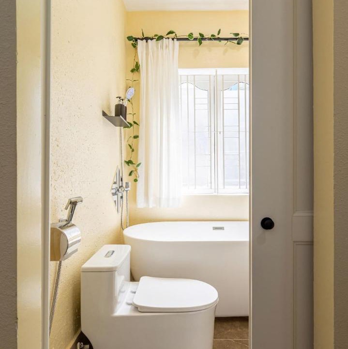 Photo of Bathroom in Bui Thi Xuan