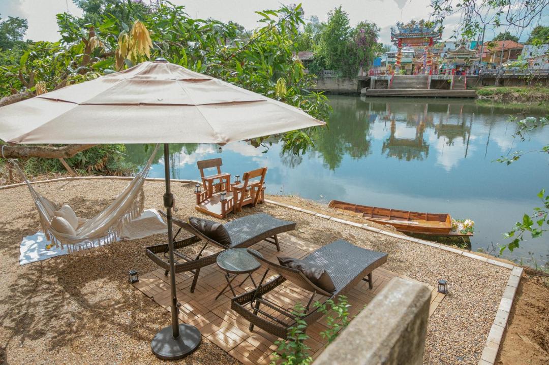 Photo of Others in Chanthanimit