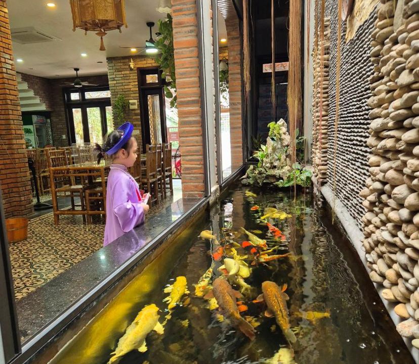 Photo of Others in Hue