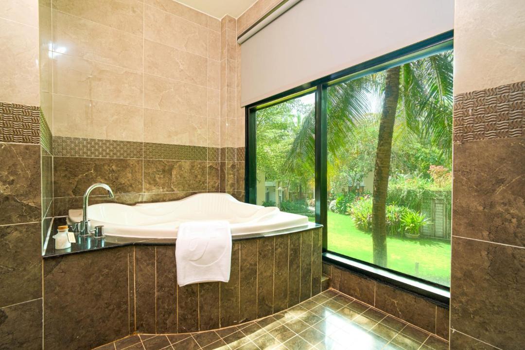 Photo of Bathroom in Ba Keo