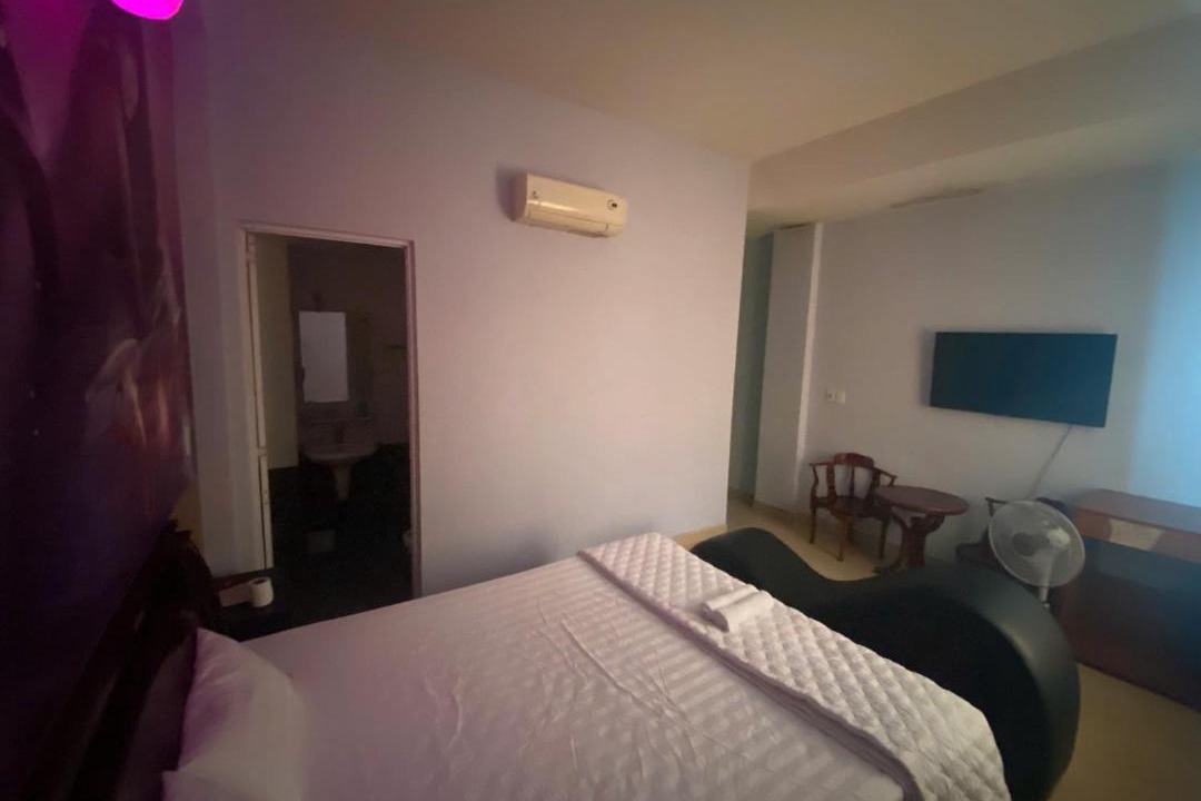 Photo of Bedroom in District 9