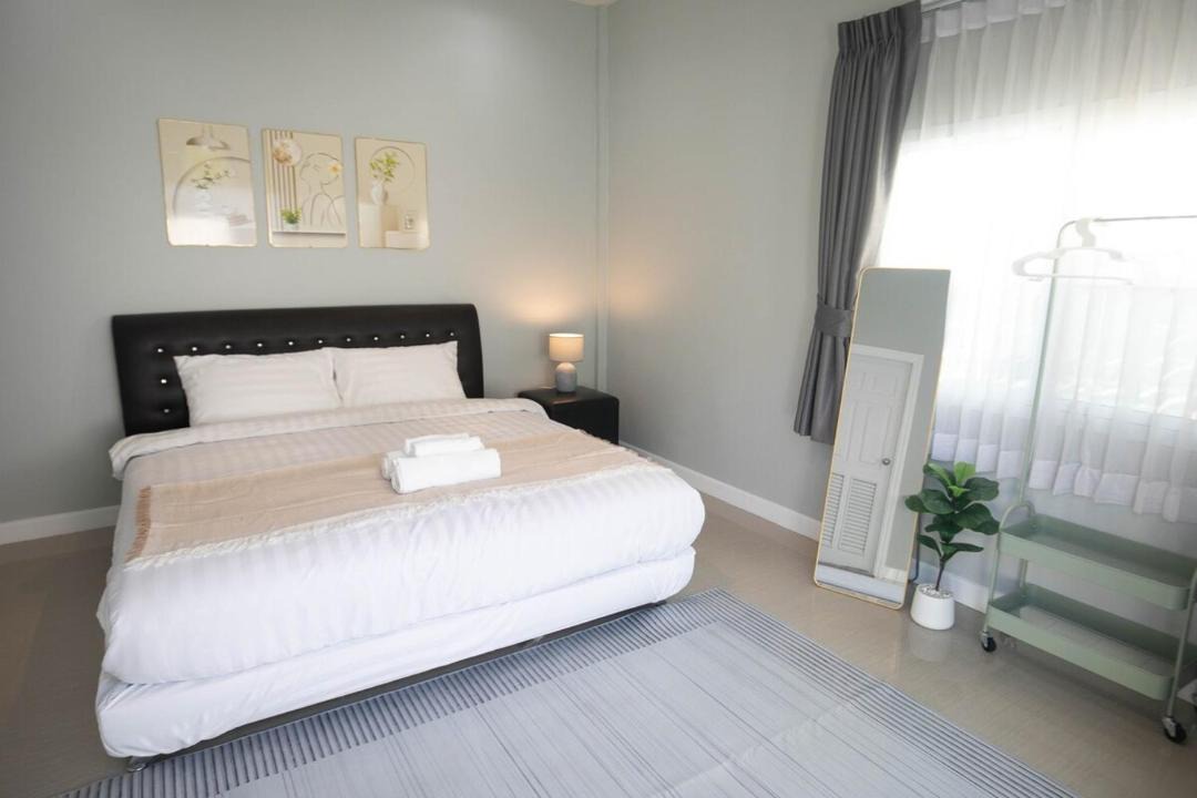 Photo of Bedroom in Pa Bong