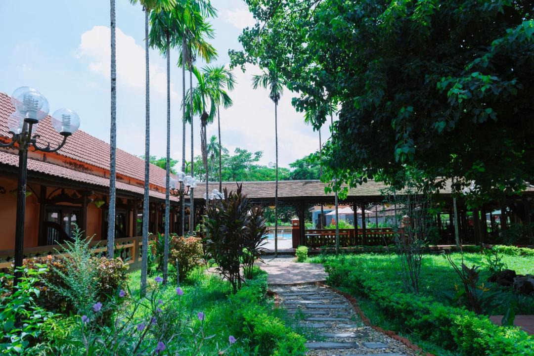 Photo of Others in Hue
