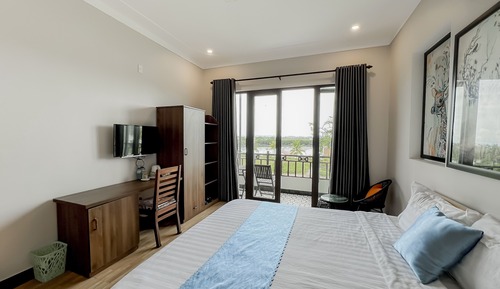 Deluxe Room, 1 King Bed