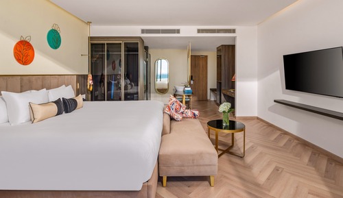 Premium Room, 1 King Bed