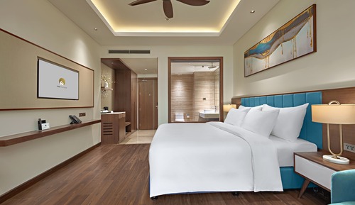 Suite Double Room with Oceanview Balcony