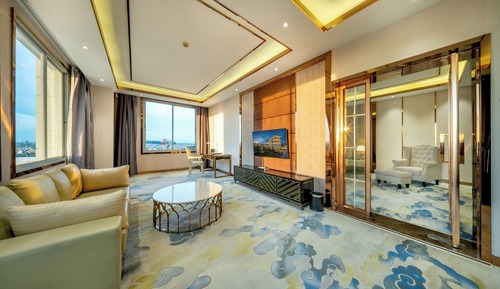 Executive Suite City View