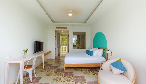 Deluxe River View - Pet Friendly