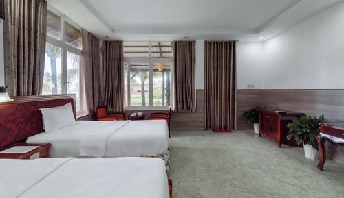 Deluxe Double Room, Multiple Beds, Patio
