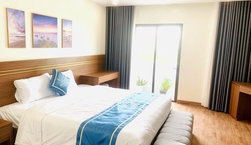 Deluxe Double Room Single Use