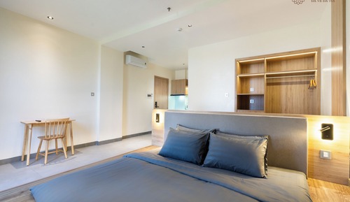 Executive Suite, 1 King Bed, Sea View