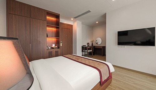 Deluxe Double Room, City View