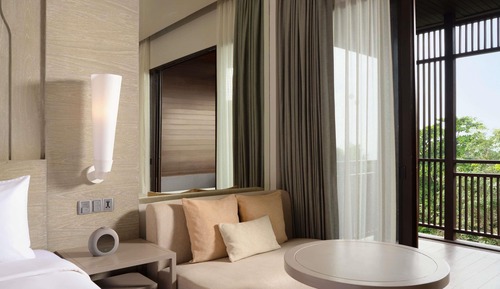 Room, 1 King Bed (Ocean)