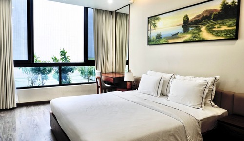 Deluxe Room, 1 King Bed, Kitchenette