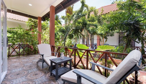 Bungalow, Multiple Beds