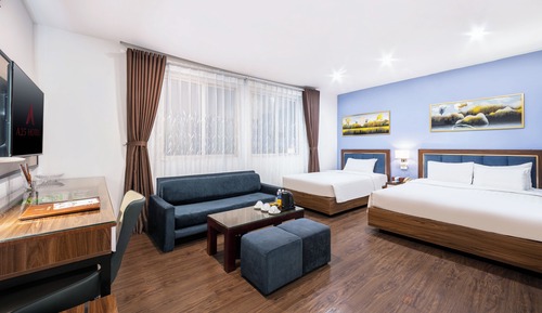 Deluxe Family Room