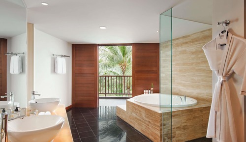 Junior Family Suite, Balcony
