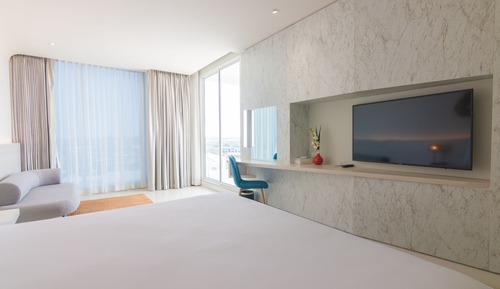 Suite with Balcony
