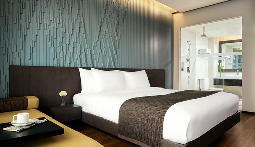 Avani Skyline King Room