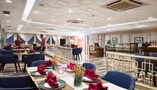 Club Single Room