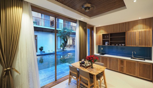 Deluxe Double Room, Pool View