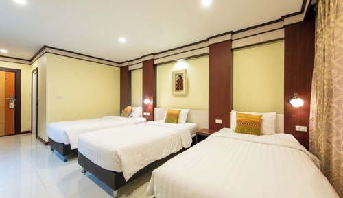 Deluxe Triple Room