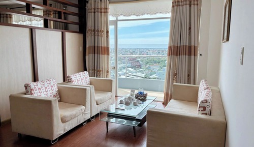 Suite, City View