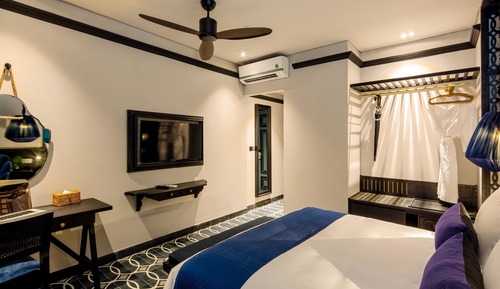 Deluxe Room, City View