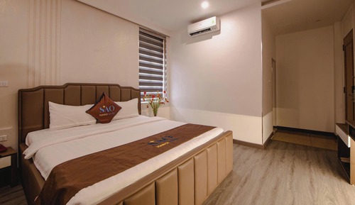 Deluxe Double Room, City View
