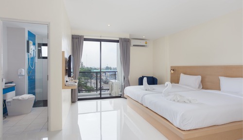 Standard Twin Room